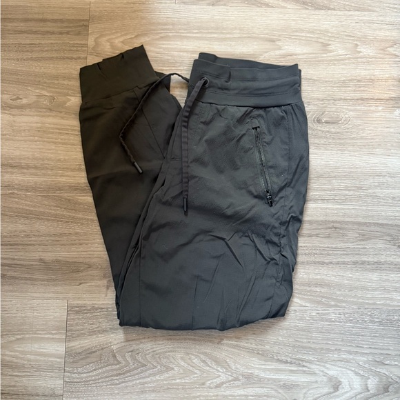 Athleta Pants - Athleta Dark Grey Nylon Joggers